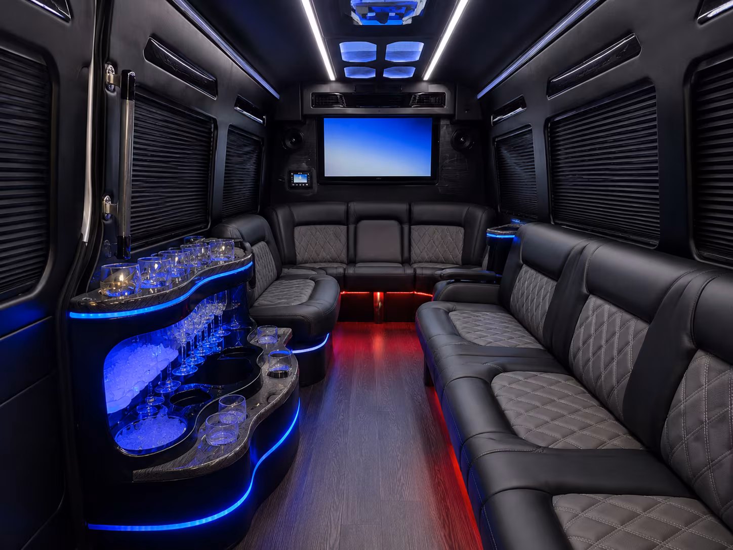 hotel to venue shuttle loops for corporate retreats and team events